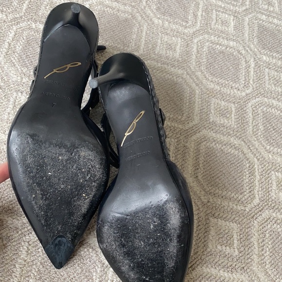 Brian Atwood pumps size 7 - Picture 6 of 7